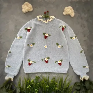 Adult Strawberries pullover | Blue