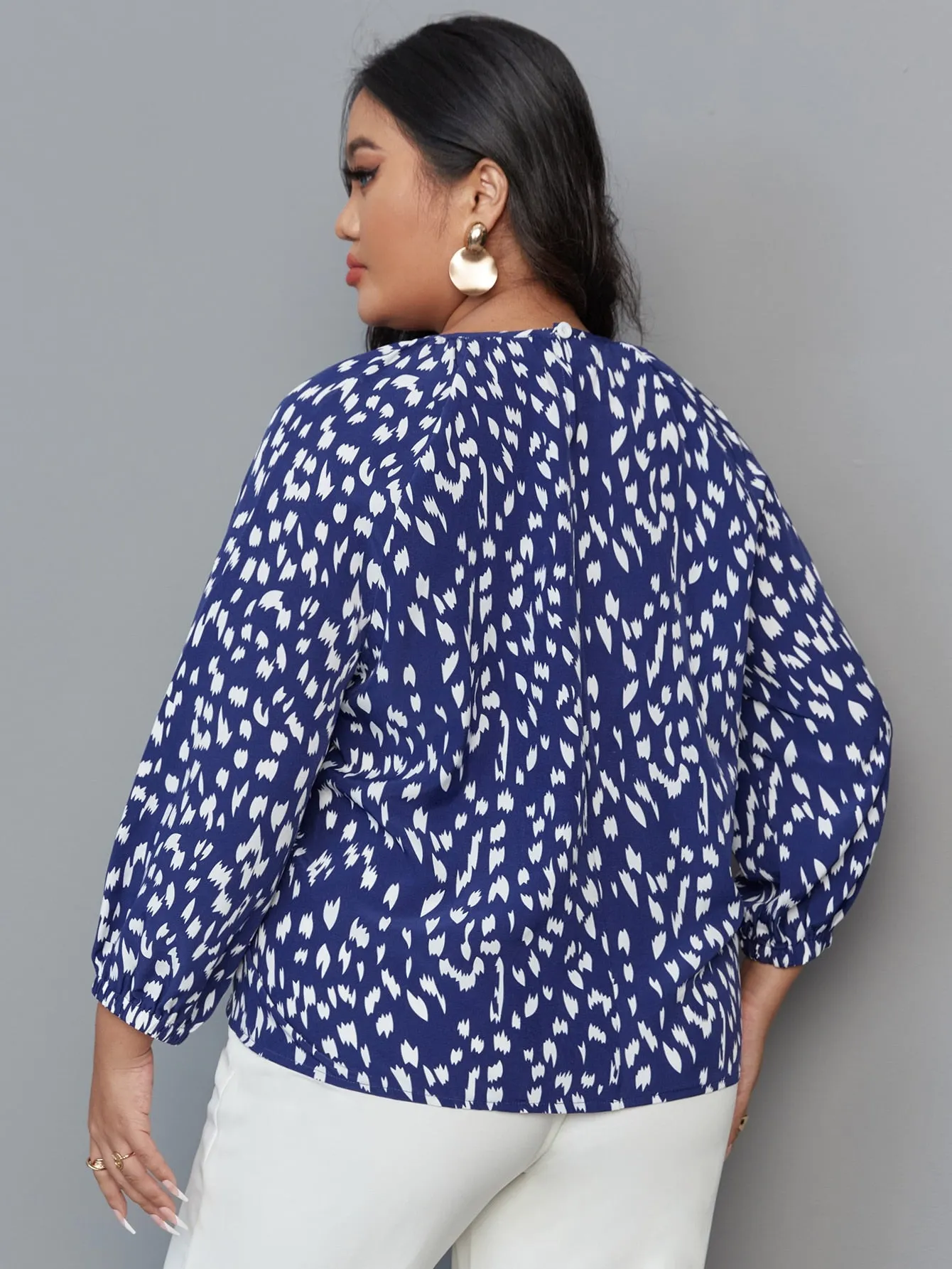 All Over Print Button Three Quarter Length Sleeve Round Neck Regular Plus Size Blouse