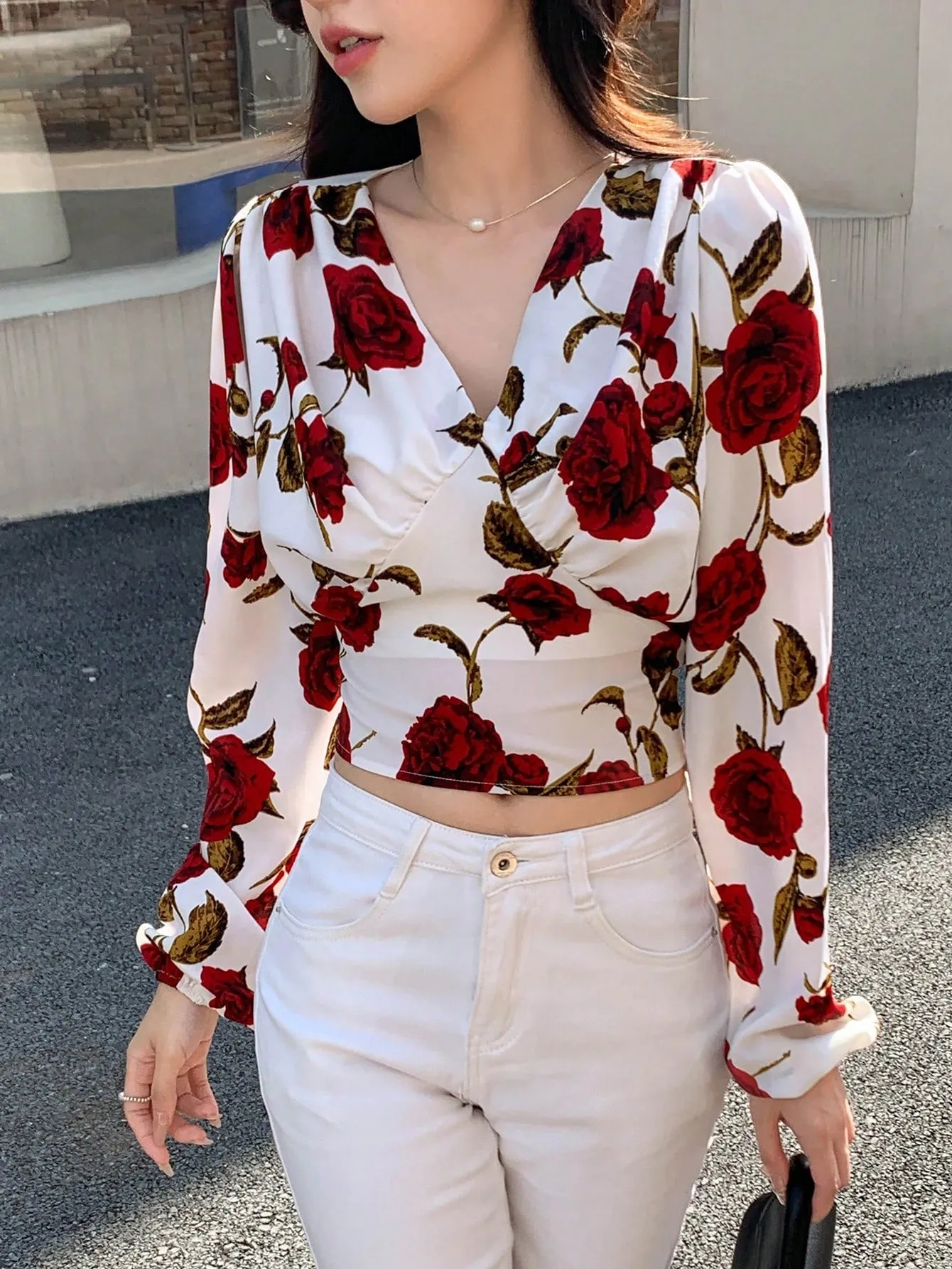 DAZY Floral Print Lantern Sleeve Crop Blouse