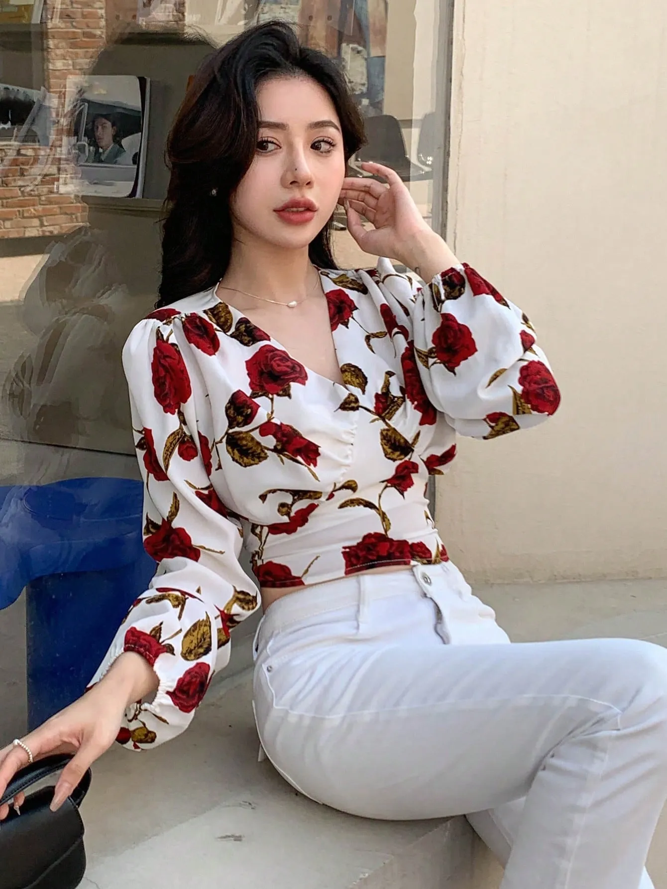 DAZY Floral Print Lantern Sleeve Crop Blouse