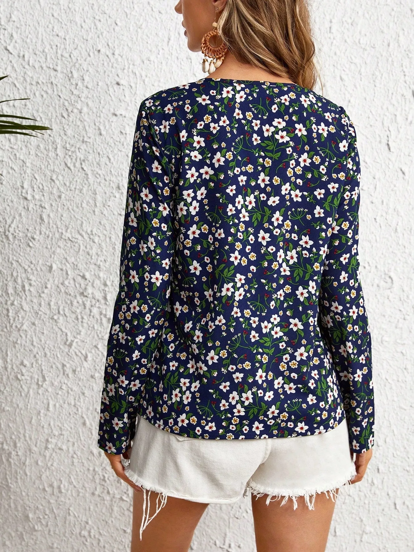 Ditsy Floral Print Blouse