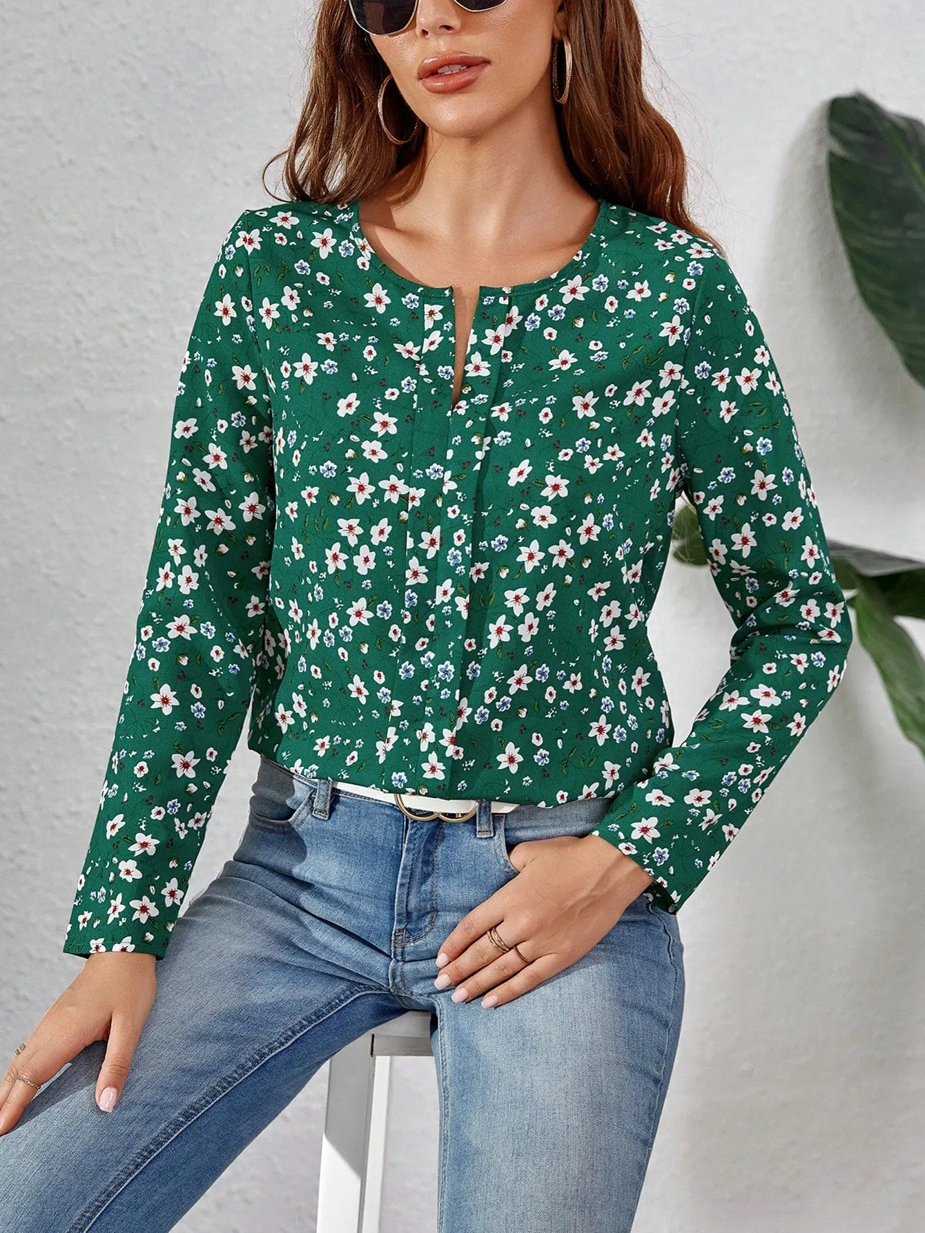Ditsy Floral Print Blouse