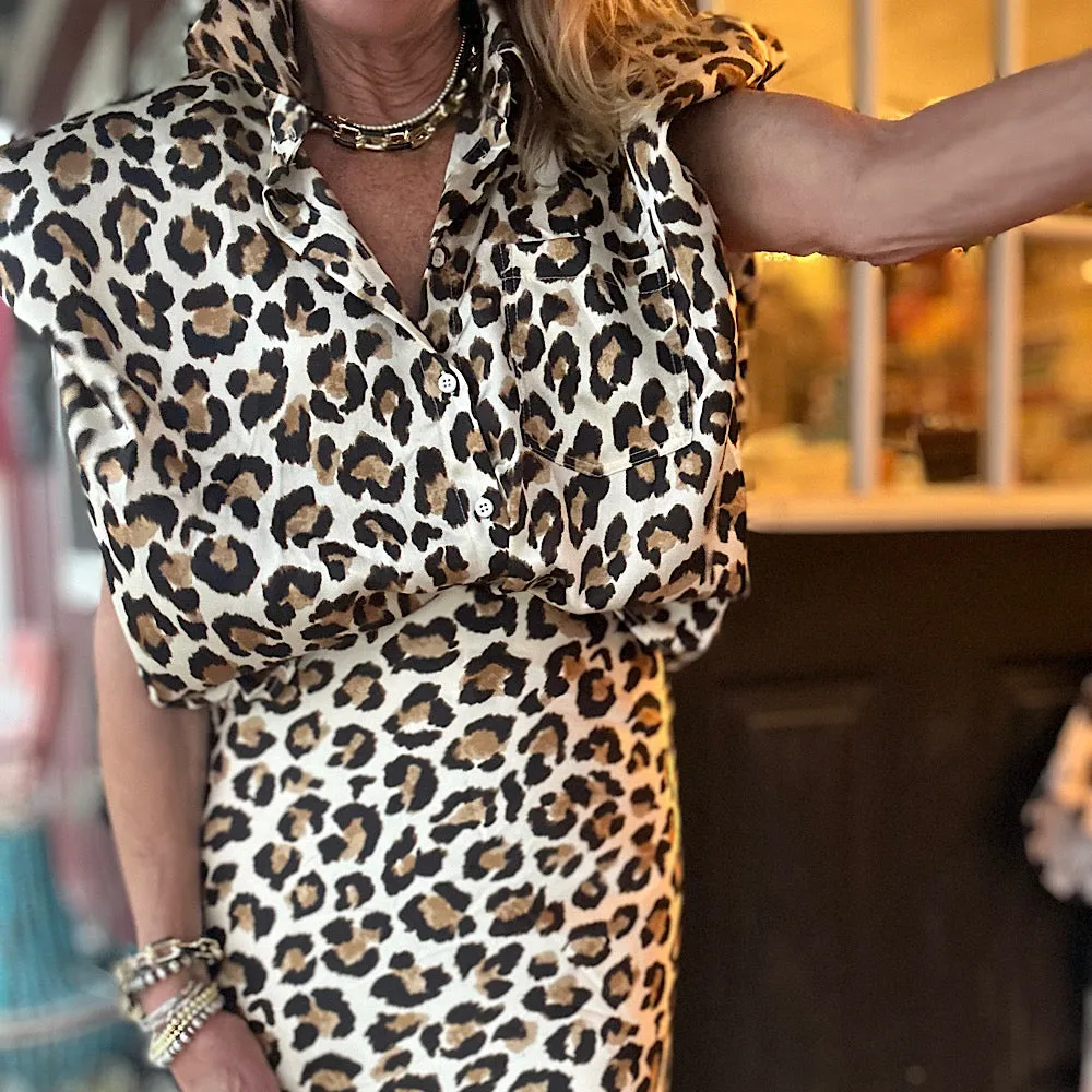 Glam in Leopard Skirt