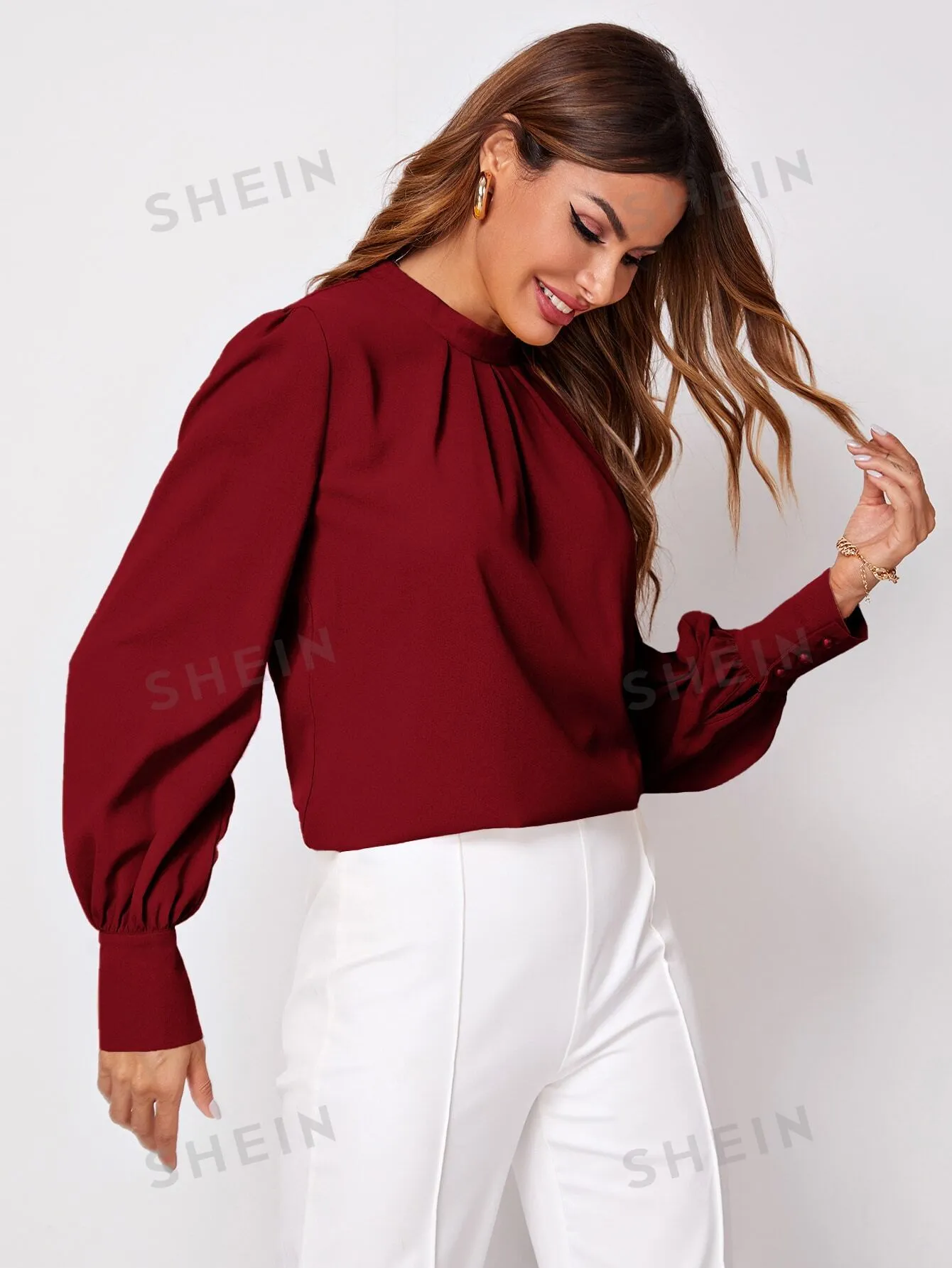 Privé Solid Ruched Keyhole Back Blouse