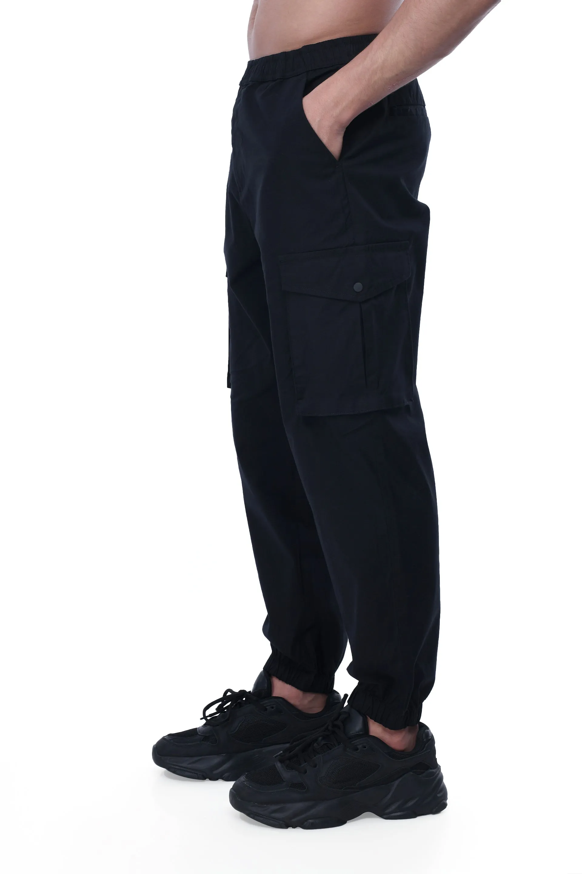 RELAXED LIGHT COTTON JOGGERS IN BLACK
