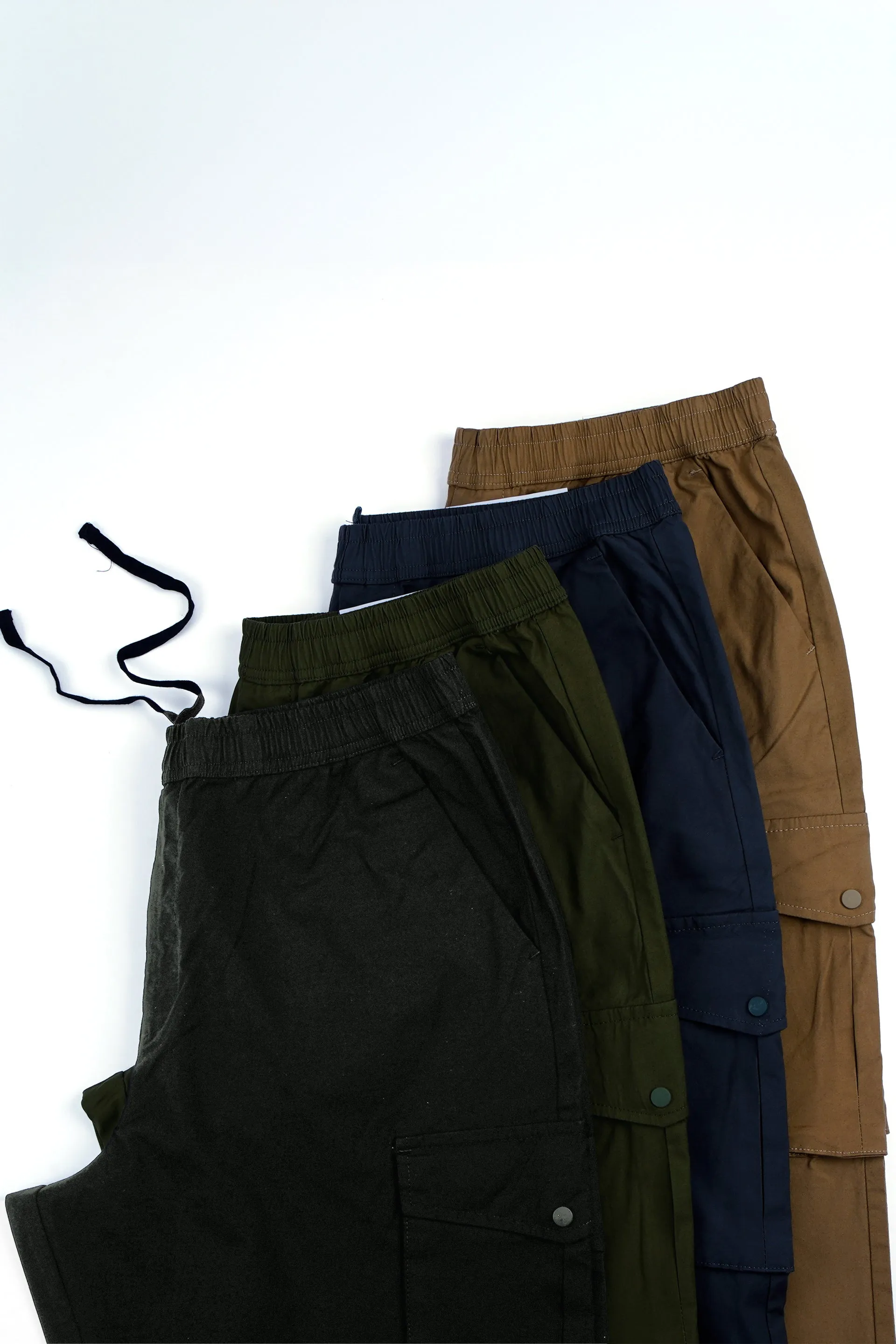 RELAXED LIGHT COTTON JOGGERS IN GREEN