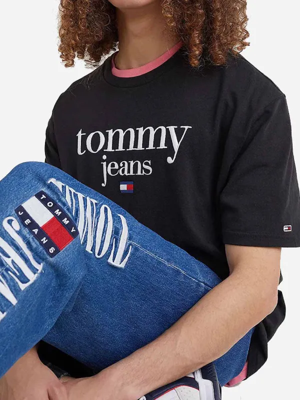 Tjm Clsc Modern Corp Logo Tee